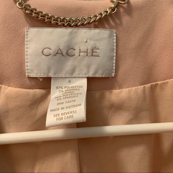 Millenial Pink Caché Blazer - Picture 3 of 5